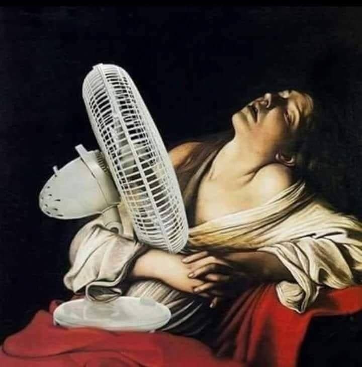 everyday_army's tweet photo. Me in the summer 😂 https://t.co/VjY57N0zpL