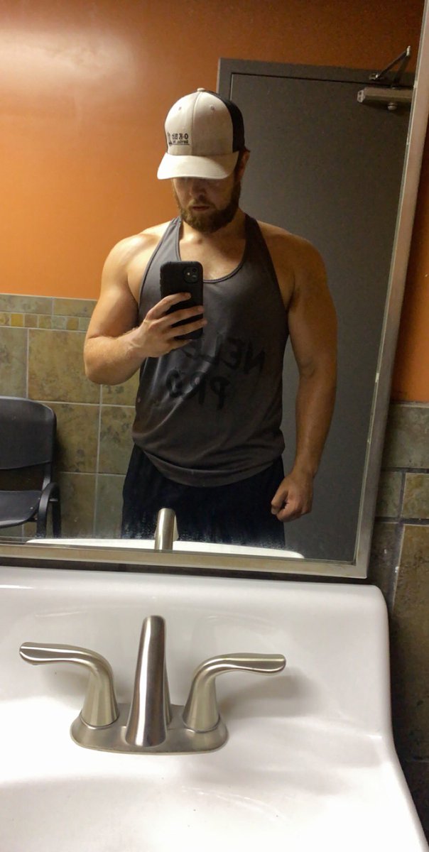 Tha_BizNasty61's tweet image. I haven’t posted a douchey pic on here in awhile so