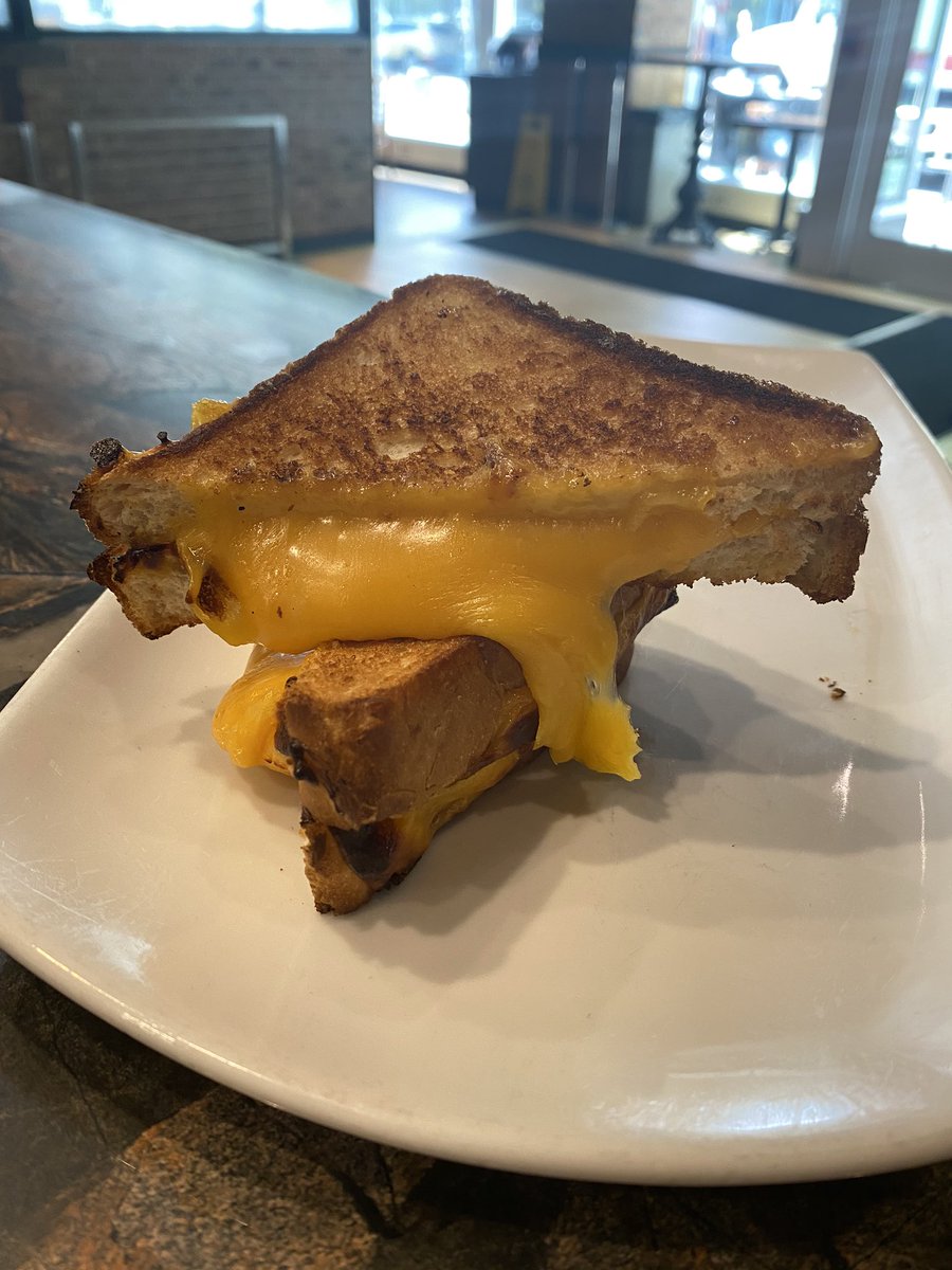 Stoney's on L tweet media