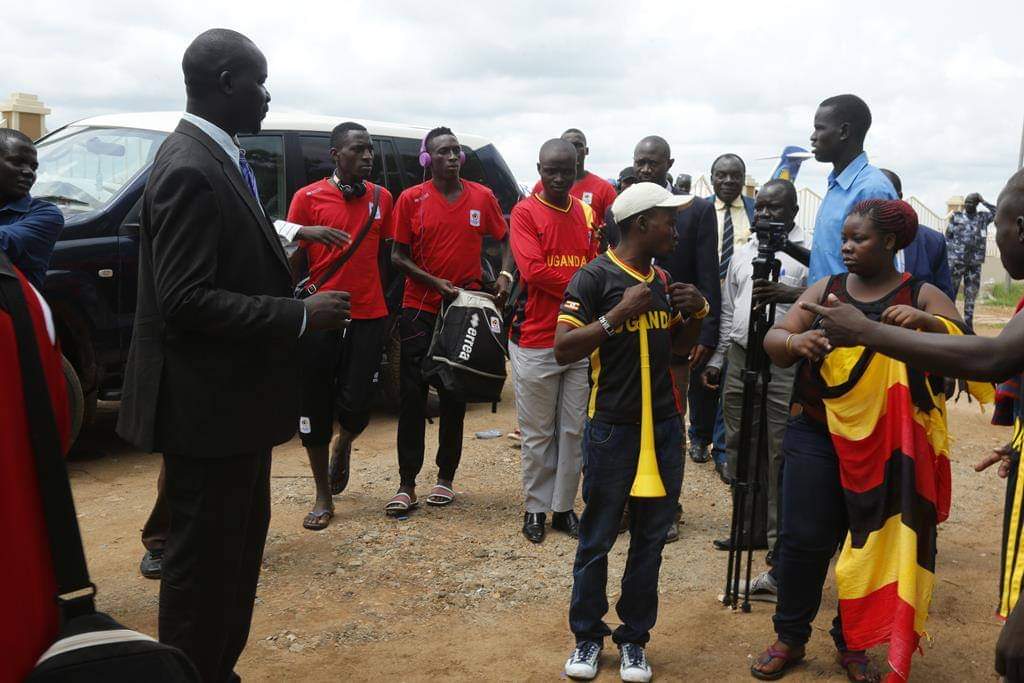 townfarfredo's tweet photo. On this day 3 years ago, The then Uganda 🇺🇬 Cranes coach #Micho took the Cranes to South Sudan 🇸🇸 In 2017 for a #CHAN2018 qualifiers
The Cranes Team was by then booked at Land Mark Hotel
The game ended 0-0 with Geoffrey Serunkuma missing a penalty saved by Khemis Daniel Dak 🇸🇸 https://t.co/3DCdk086sT