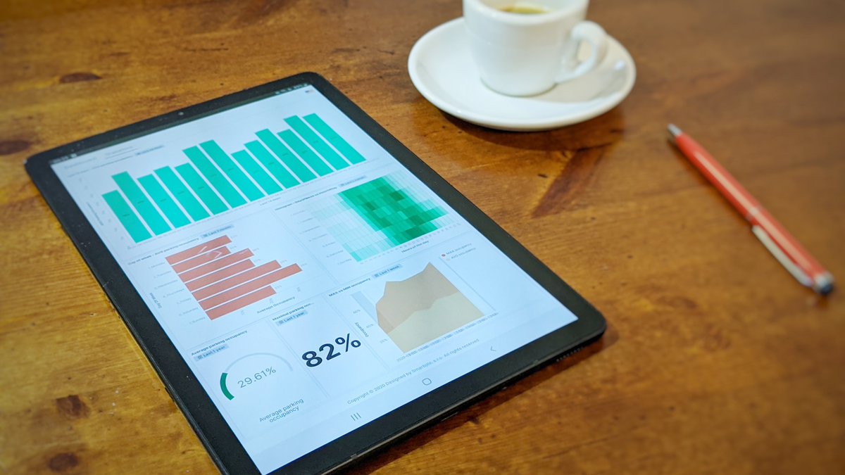 Have you rented an expensive parking space and want to keep track of how much is being used?  Our Parkinto product statistics provide a broader overview of your car park usage. #smartiple #parkinto #statistics #smartcity #smartparking #smartcityparking #parking #camera