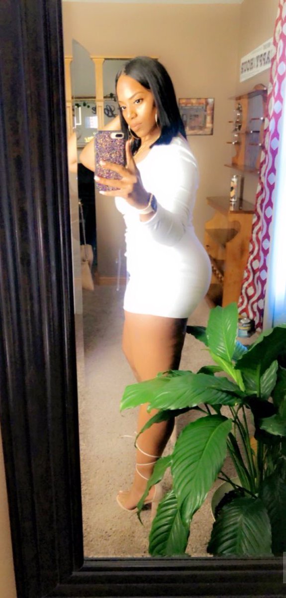 _kishDIOR_'s tweet photo. I need a mop to clean the floor itβs to much drip π¦ #LLSiR πππ€ https://t.co/XMq1iCkDNt