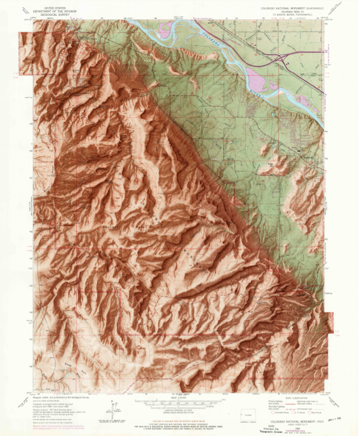 It's #FreeMapMonday! Retweet and follow us for a chance to win the map of Colorado National Monument, CO! 

#USGSStore (U.S. residents only)