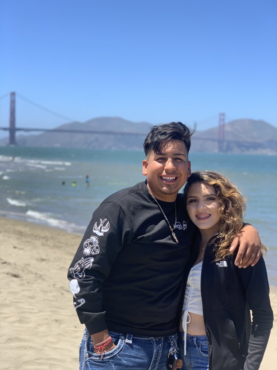 Alex02Jay's tweet photo. Memory making weekend w my beautiful girl and friends https://t.co/t7Cvsr2t7N