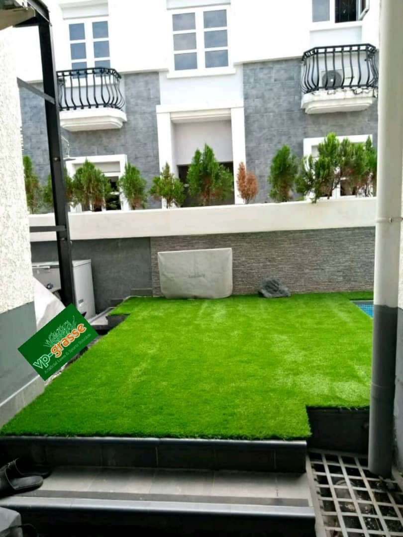 vpgrasse's tweet photo. VP-Grasse Installation at Carlton Gate Chevron. #vpgrasse #Lekki #Lagos #Instagreen #vpgreen please retweet our client might be on your TL 🙏🏽 https://t.co/tSCnpvt2qX