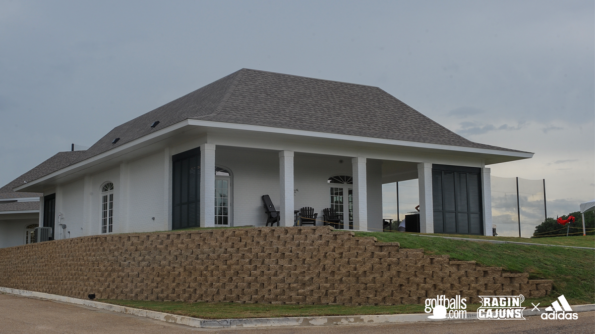 RaginCajunsGolf's tweet photo. 📆 July 10, 2017, we officially dedicated the @RaginCajunsGolf Teaching Facility at Oakbourne. ⛳️

#GeauxCajuns ⚜️
#StayHungry 
#StayHumble https://t.co/LTBVW4M3o7