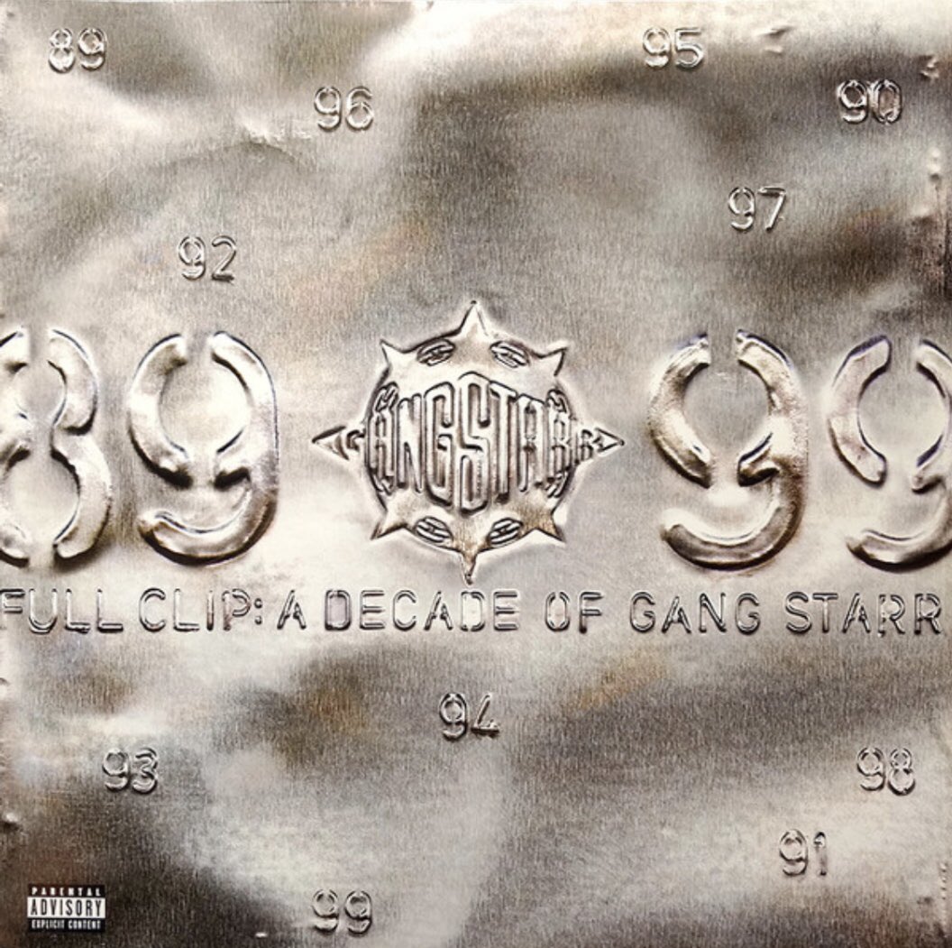 REALDJPREMIER's tweet image. 21 YEARS AGO [JULY 13, 1999]
We Released Our Compilation Of Classics, Remixes, B-Sides and 3 New Studio Tracks...
The Result - @gangstarr 
"FULL CLIP: A DECADE OF GANG STARR"...
ARTWORK and PHOTO ALBUM BY BRENT ROLLINS 
R.I.P. GURU 🙏🏾 👑
#OneOfTheBestYet