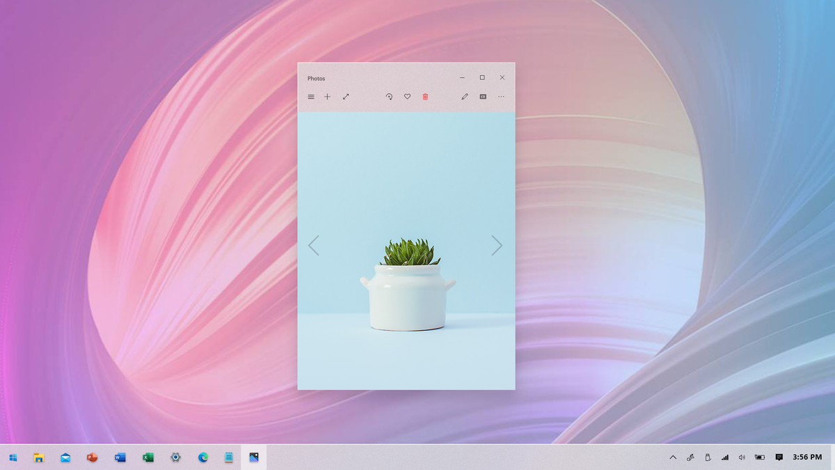 vastglad's tweet photo. #ProjectAcrylic New design for Photos UWP. I hope window size of Photos could automatically follow the image size. @MicrosoftDesign @panos_panay @itsmichaelwest @tomwarren @zacbowden @Clarkezone @boxnwhisker @zeealeid https://t.co/KosxDiQ6uD