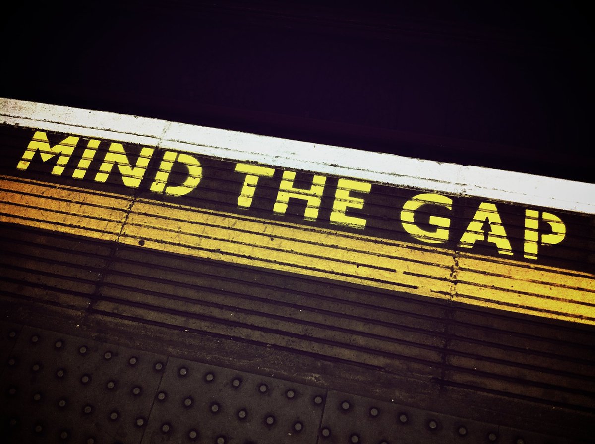 You can practice in #internalcomms for your entire working life without having a single relevant qualification or professional accreditation to your name. Is this right? 'Mind the Gap' New blog <a href="/ggelf_IC/">ggelf IC</a> bit.ly/2WePp8p #MindThePRGap