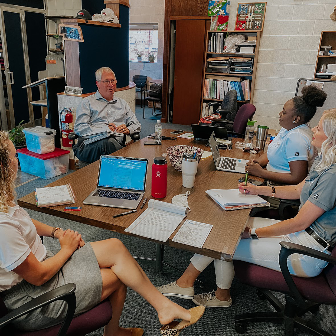ruralnebraska's tweet photo. ✅ 12 visits with community residents, leaders to gain direct insight into the #vision for the #future
Completed several
✅ Interviews H.O.P.E. campaign (helping others prosper every day)
✅ Info for community guide
>>> https://t.co/zy0JT2ouYA
#NUforNE #Nebraska #RFIFellows https://t.co/mc7dS6qXFd