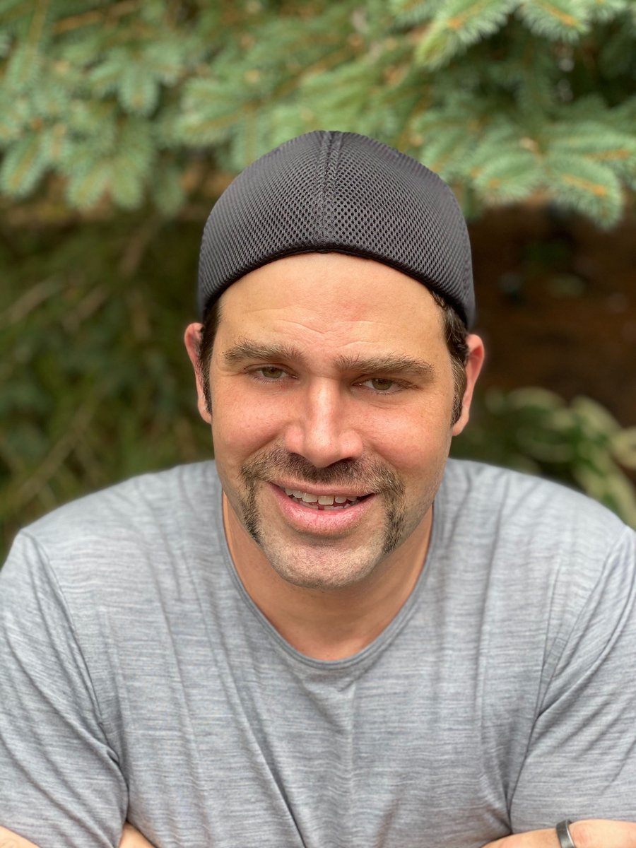klickhealth's tweet photo. Klick Co-founder @leeromsegal is rocking a bad ’stache for a good cause. Spread the ’stache and donate for a worthy cause: https://t.co/Y9pknJKmXN #Handlebars4Hope @PQuinnfortheWin https://t.co/9sFbGITTeN https://t.co/fUMD1KMSy8