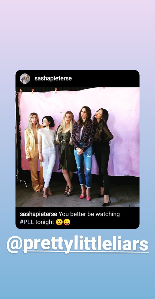 Carolalm15's tweet photo. Quer soudades delas AFF😍pllprasempre❤️ https://t.co/qiOZ1nmtst