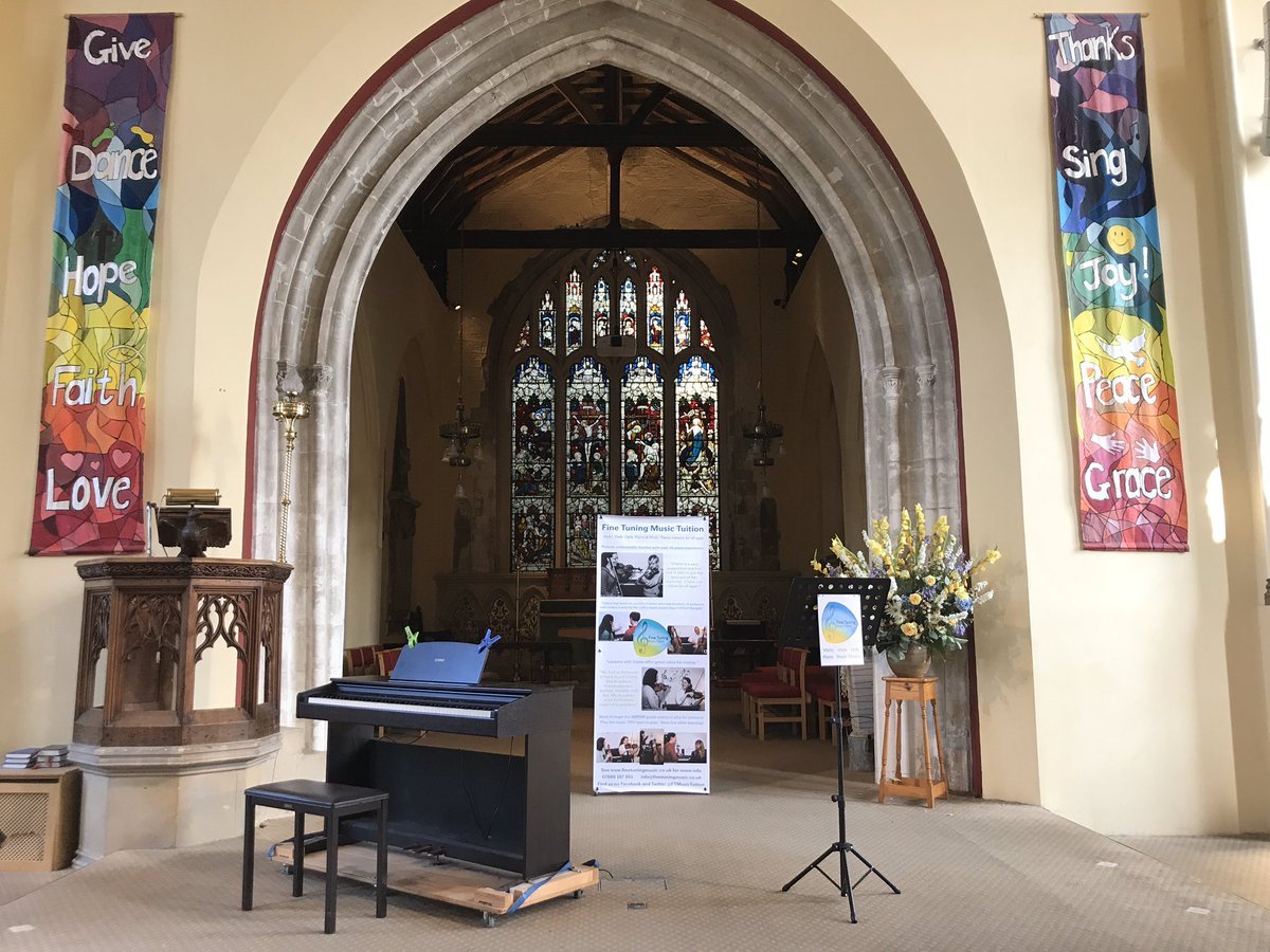 FTmusictuition's tweet photo. Last year’s recital, and this year’s. Bit of a difference... 😂 I’m so proud of all my students for adapting so well to all the changes, and for taking part in our first ever Online Recital. Have an excellent summer break! https://t.co/9QXQXIJcLm