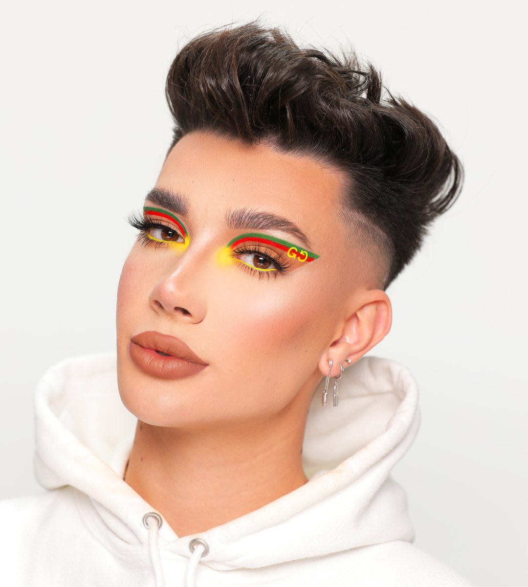 jamescharles's tweet photo. never got a chance to post all of the final looks from friday's video! 🎨 https://t.co/YGjLwn9axJ https://t.co/4rft9sSKqT