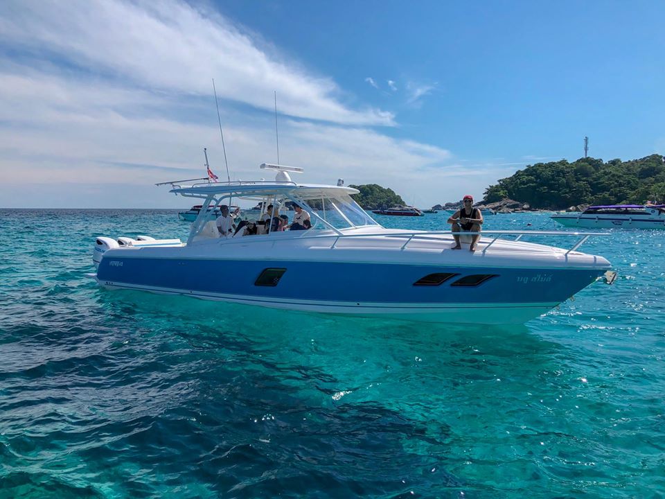 Intrepid_Boats's tweet photo. Since 1983, Intrepid has committed itself to delivering the industryβs most powerful, completely custom vessels ONE OF A KIND. ONE AT A TIME.
#Intrepid #IntrepidBoats #IntrepidNation #Boating #Fishing #NewBoat #BoatBuilder https://t.co/oGziqvbSmT