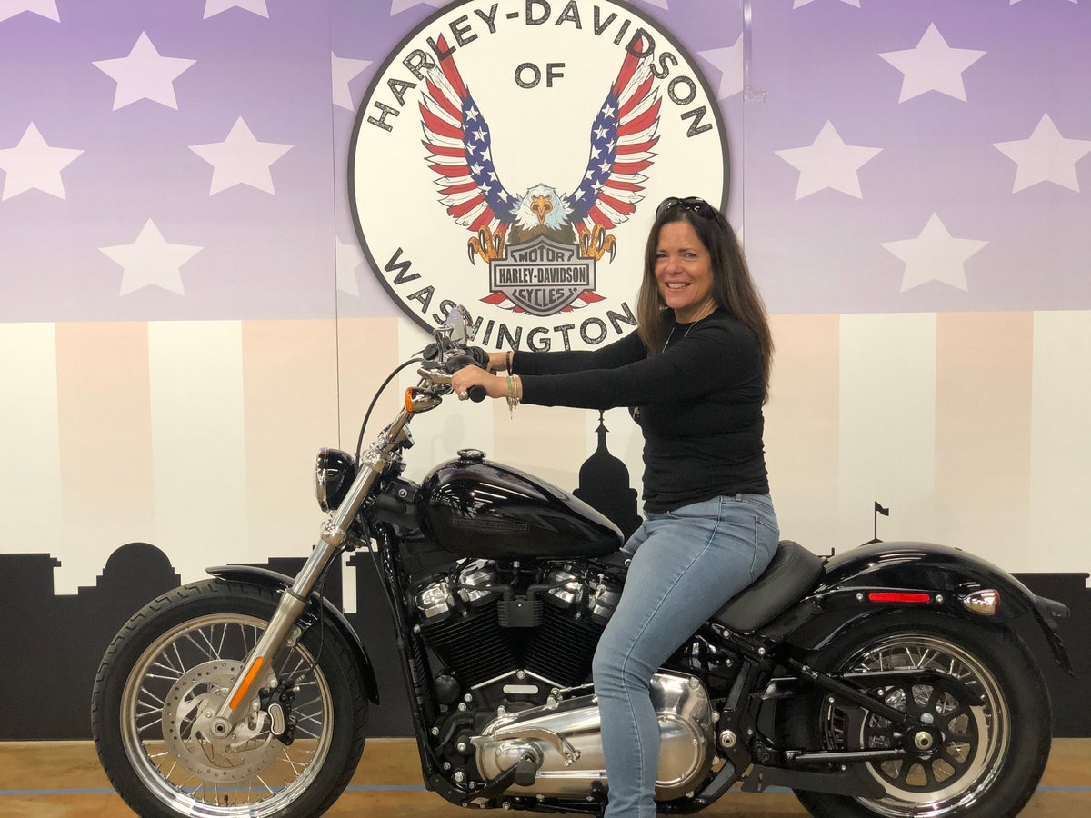 HDofDC_'s tweet photo. The feeling when you get your first Harley! 😊. Congrats and welcome to the #hdofdc family. https://t.co/8c0Hw0UY7B
