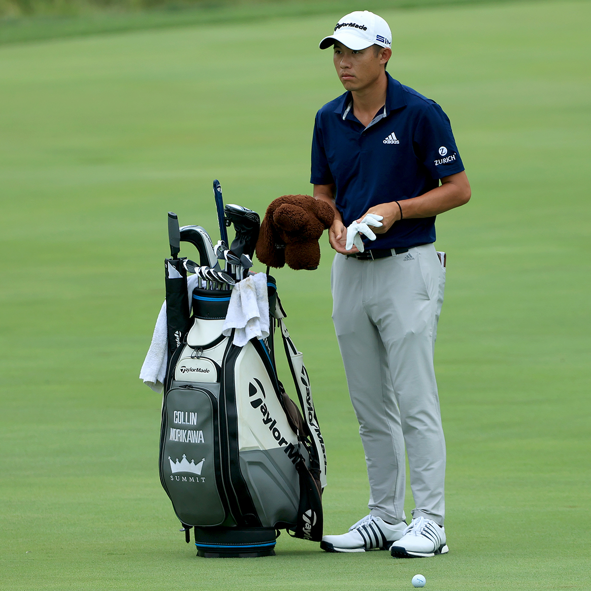 TaylorMadeCA's tweet photo. A hero shot on a short par-4 with #SIMdriver. A kick-in from distance for eagle with #SIMrescue. A clutch 25-foot putt to extend a playoff with his TP Soto. @collin_morikawa had all the shots on Sunday.💯
Here's how he set up his bag to earn his 2nd win: https://t.co/VGoIub3aUG https://t.co/ucGR6Ko6tk