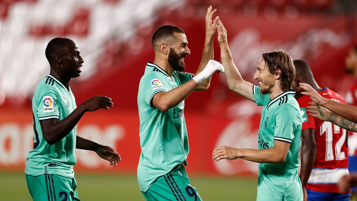 realmadriden's tweet image. 👏🙌 How are we feeling this morning, madridistas?
#HalaMadrid