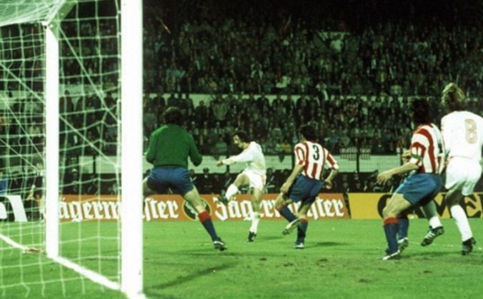 After a 1-1 draw, Gerd scored a brace in the replay of the European Cup final as Bayern routed Atletico 4-0 to claim the trophy.