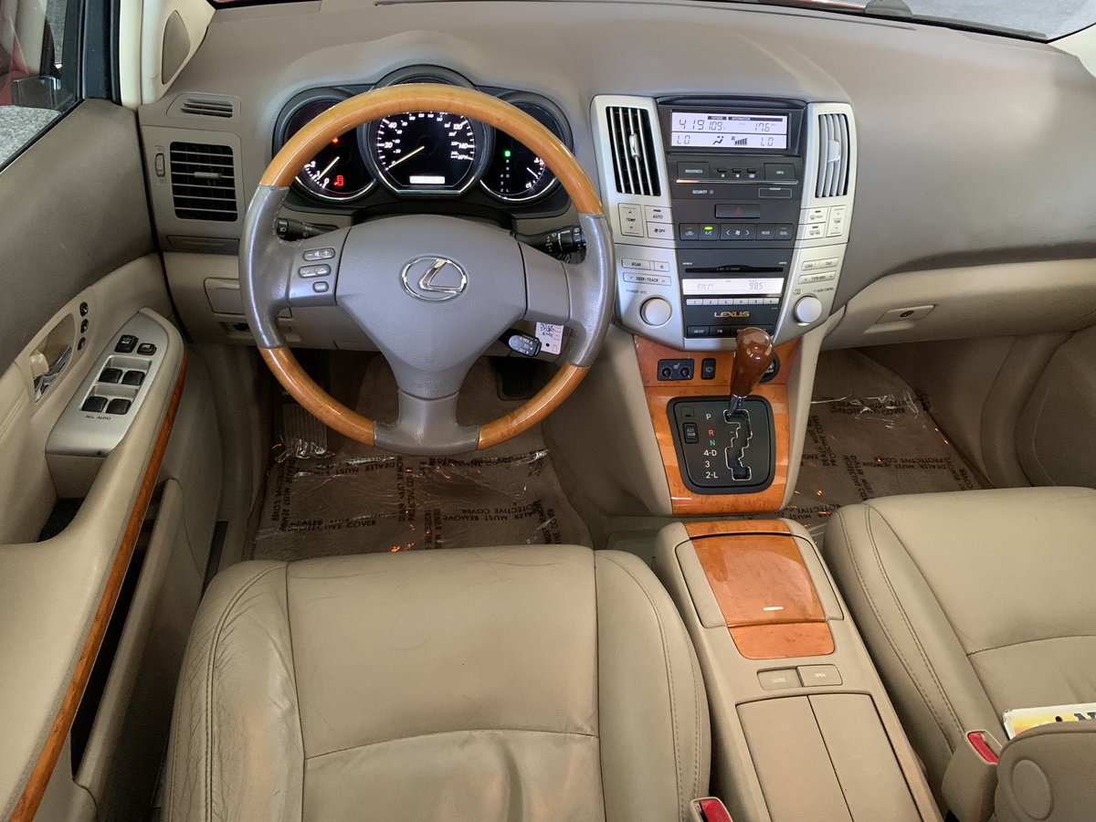 2009 Lexus RX 350‼️
155,000 miles
$7,499
The car is in great condition!

#lexus #lexusrx #lexusrx350 #lexusforsale #carsforsale #cars #lasvegas #lasvegasautosport