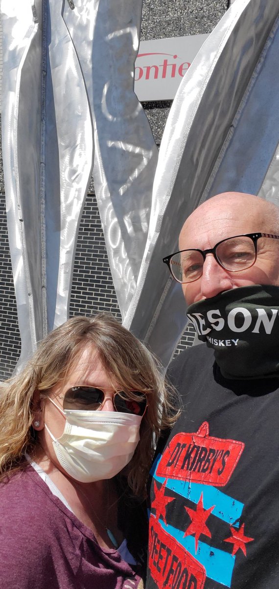 ladyofthewine's tweet photo. Wear the flipping masks people #helllloooo https://t.co/3iEjOhzG2a