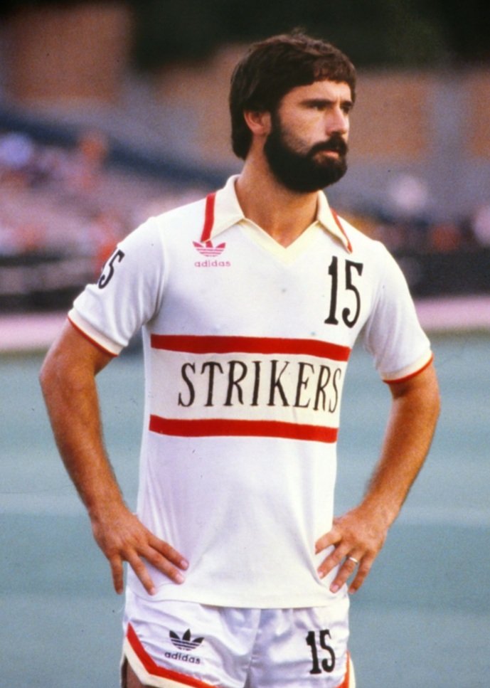 He played his last game for Bayern in 1979 and moved to America where he retired in 1981.