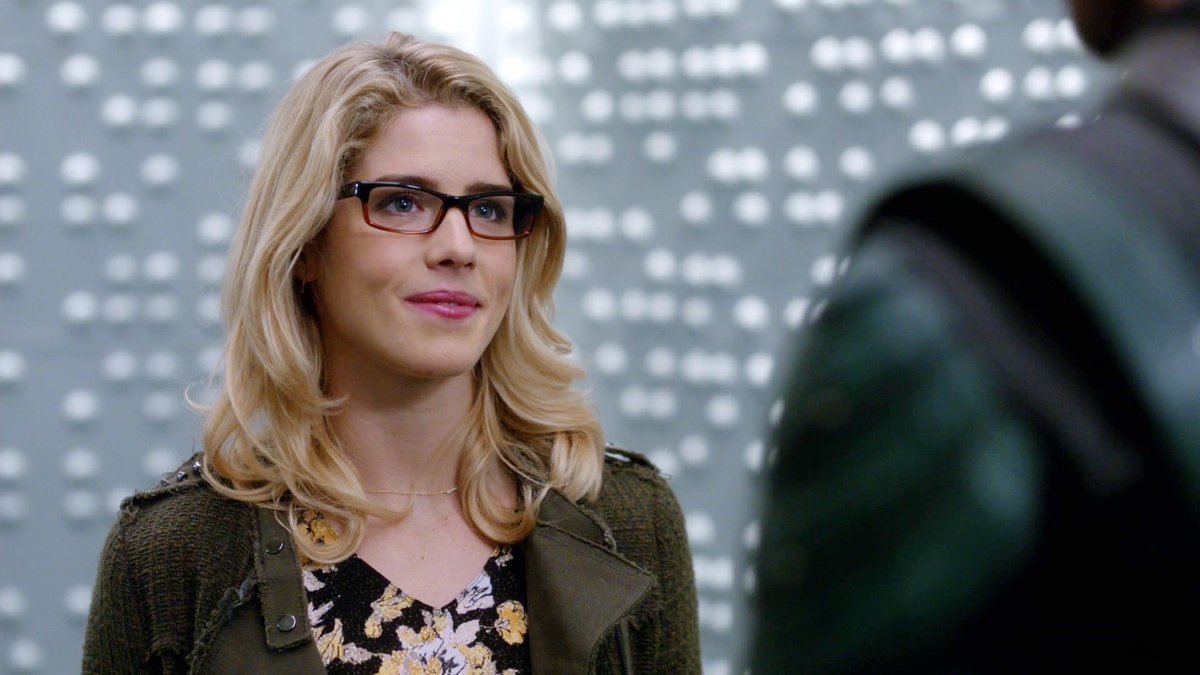 arrowversawards's tweet photo. BEST FEMALE CHARACTER 🏆

🥇 Felicity Smoak/Overwatch (4151 votes) https://t.co/5uysJHYBZ0