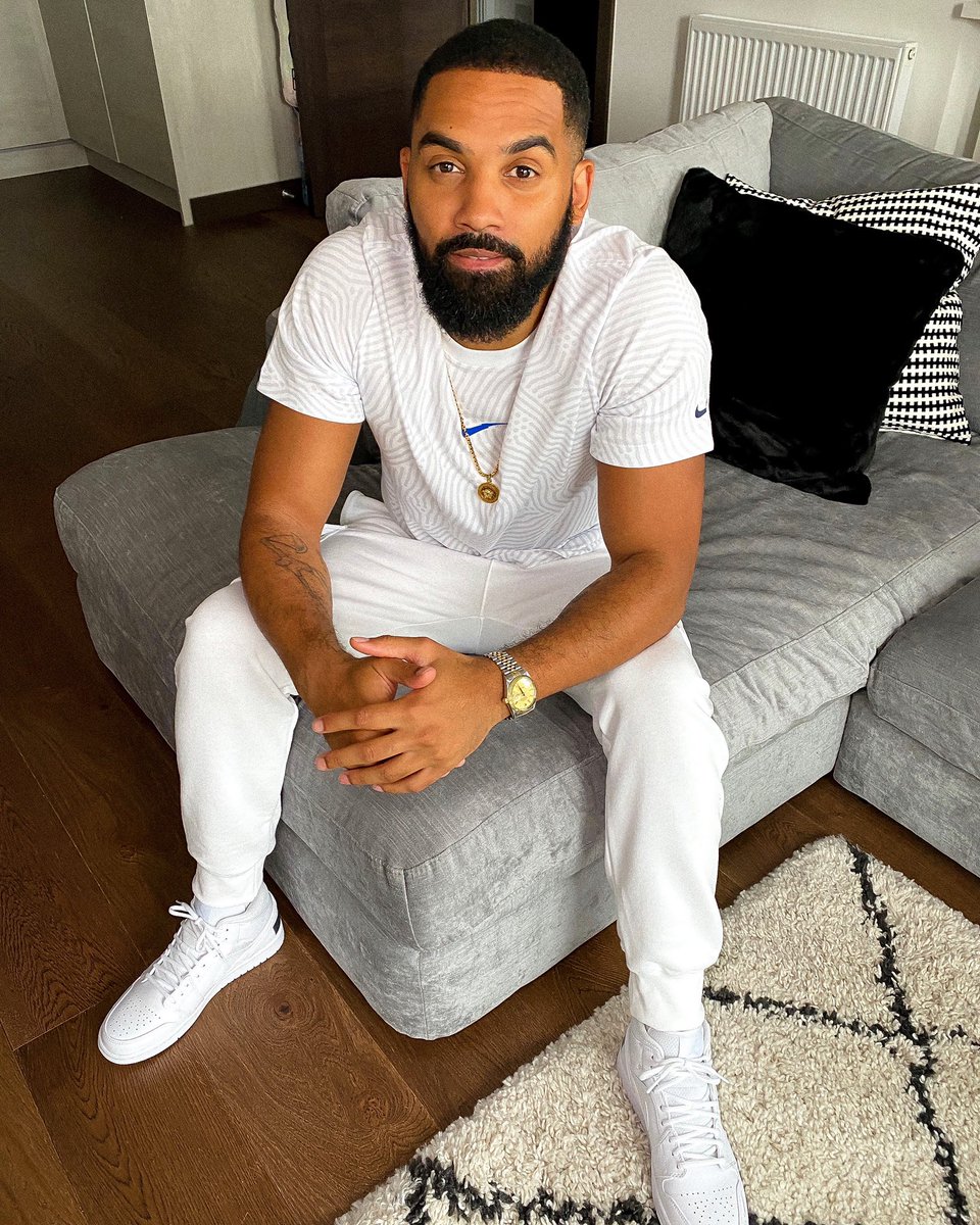 DJSlickUK's tweet photo. DJ Slick x @jdofficial ☑️ #ad
#MeInJD #JDOuttaTheHouse
https://t.co/73dJdAhLkS https://t.co/ipGUYHcuYf