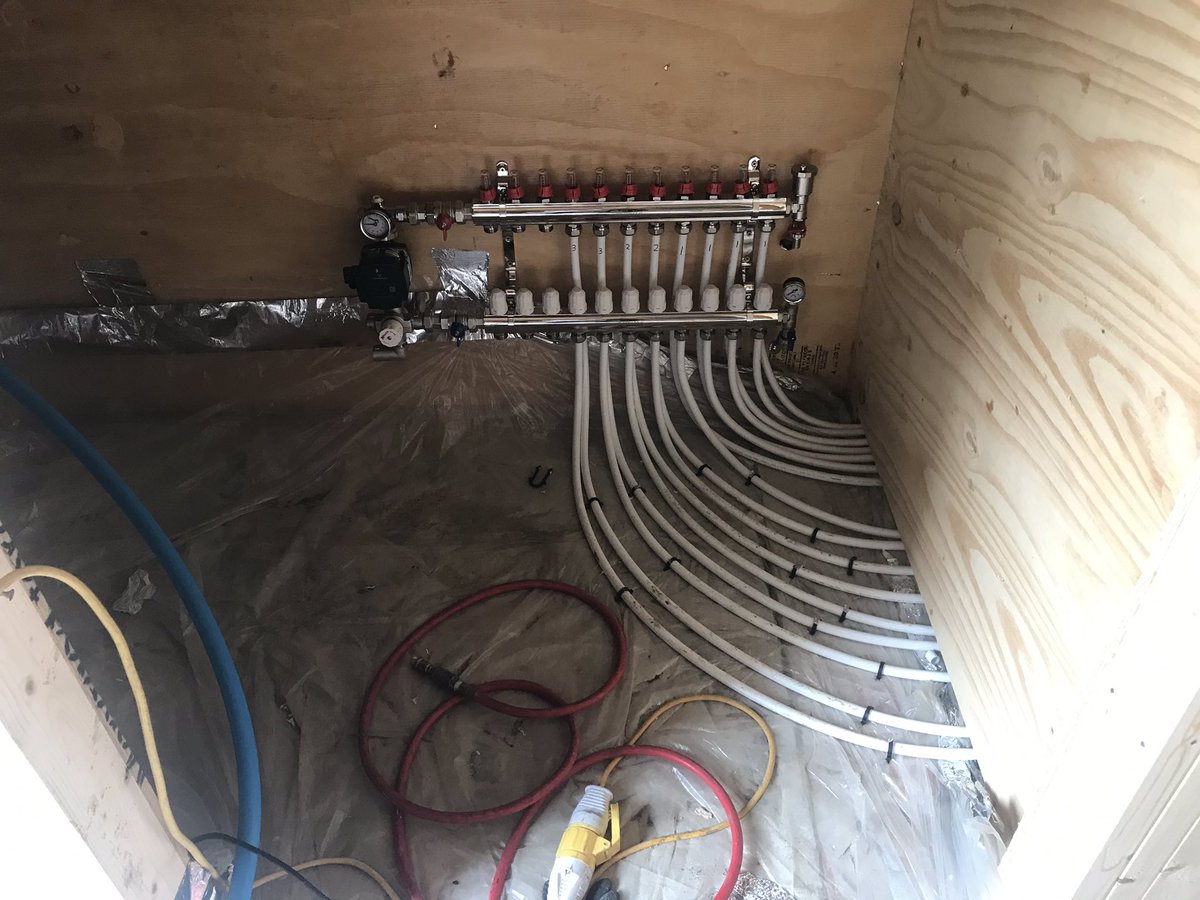 4102Lodge's tweet photo. #BuildingUpdate The pipe work for the underfloor heating is now all in, and the manifolds also been installed. Screed floor being laid this week, and the builders are getting on with the houses as well @WYFreemasons @7354Lodge @Settlefremason1 @810Lodge @785Lodge @810Chapter https://t.co/VkPf9ngIxJ