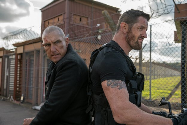KFMovieGuide's tweet photo. “I’m 6ft 6in, 250lbs. I’m quite the presence - so we needed a very strong bad guy opposite me.” @StuBennett discusses working with @VinnieJones65 for #IAmVengeanceRetaliation on the latest #KFMGPod, available now everywhere you get podcasts. https://t.co/BaRcvA6Jic https://t.co/Uubnk3K4Qf