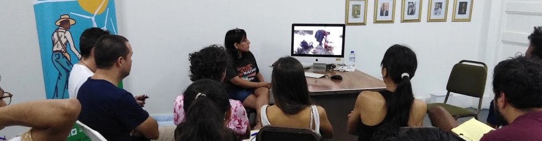 ACAMPADOC's tweet photo. 🌱 [APRENDE CINE DOCUMENTAL DESDE TU CASA] Tienes hasta el 30 de julio para ser parte de los VIVEROS ACAMPADOC 2020 👉 Inscríbete aquí: https://t.co/iekwivBXFx  #cinealrescate #clasesmagistrades #escueladocumental https://t.co/IjP6uqZP55