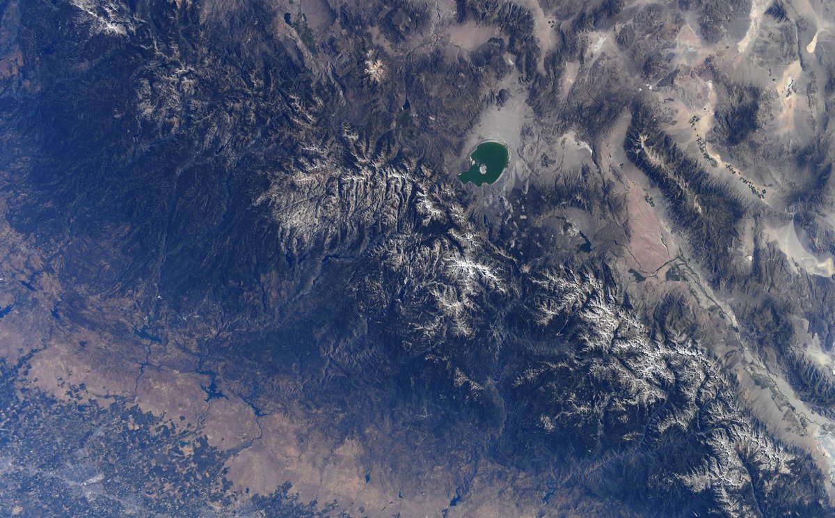 Astro_Doug's tweet photo. Yosemite National Park and Mono Lake. https://t.co/tTwEfJRH3y