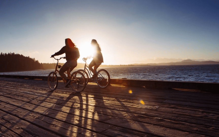 Octopus_Events's tweet photo. Looking for an eco-friendly and relaxing way to explore Tofino or Ucluelet?  Try renting a bike!  There are options for the whole family, including e-bikes and trailers.  See our local bike rental companies here: https://t.co/GFutvFBAc4 https://t.co/VsMTR6Kpzn