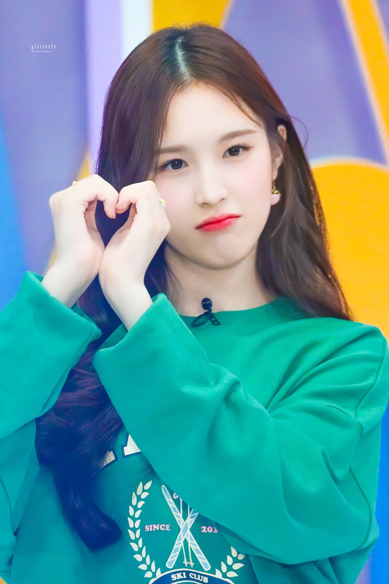 HQ 200713 팩트인스타

말랑말랑 귀염둥이

#Weeekly #위클리 #이재희 
#We_are #Tag_Me