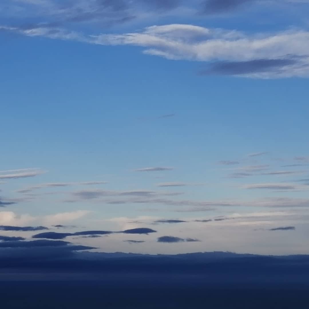 Snaps from walkie this evening! #samhradh2020 #capeclear #capeclearbnb #weareopen #KeepDiscovering #Cork