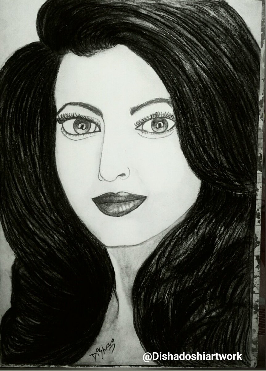 #AishwaryaRaiBachchan #charcoalsketch Love you maam i am your big fan😘💖 @aishwariyarai20 @aishwariyabachn @AbhishekB_Fanz @SrBachchan @juniorbachchan its just a small gesture from me maam to make you feel fine and happy #bachchanfamily hope you all get well soon🙏#Staystrong🙏