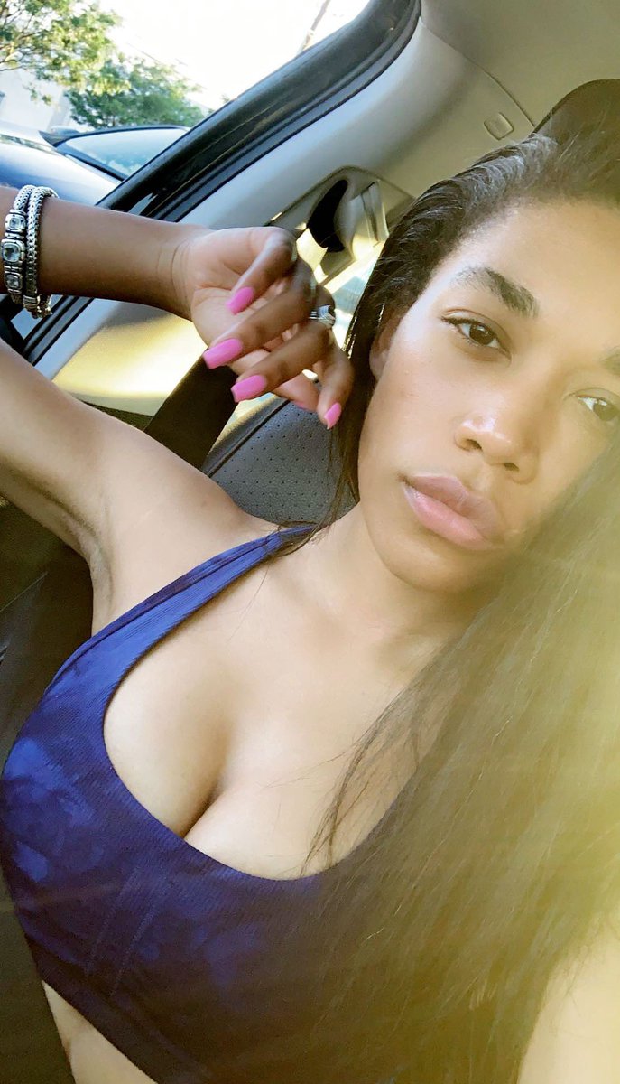 Jani__Gee's tweet image. Today last year: no mask in sight, on my way to a GYM, just living the dream