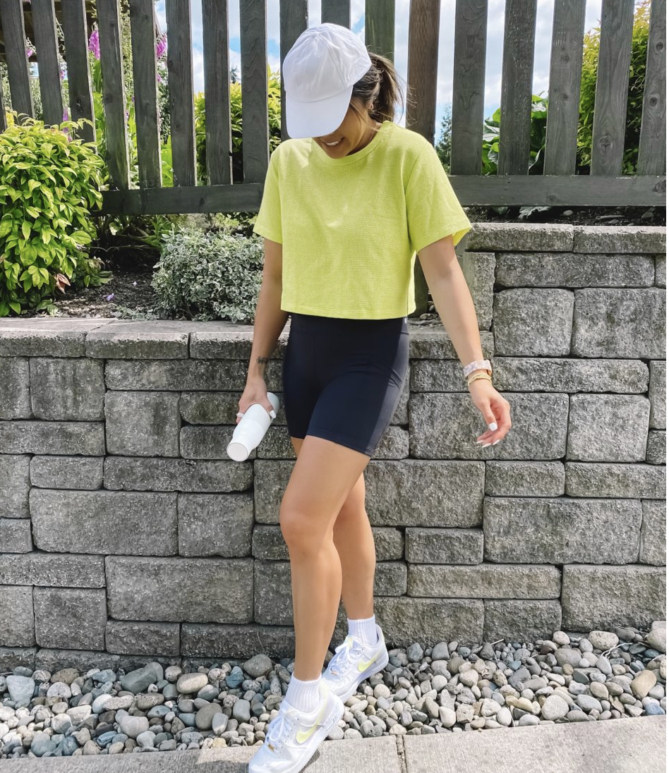 gypsytan's tweet photo. Zella workout clothes from @Nordstrom got me motivated! 💪🏼Shop via @liketoknow.it App! #Nordstrom #sponsored https://t.co/hjaKc3LPb0 |  #workoutclothes #zella #stayactive https://t.co/l0v9jHiivJ