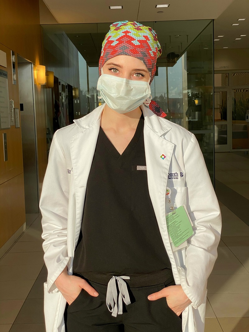 ASHPOfficial's tweet photo. “This has been a learning experience that I will never forget for the rest of my career…I am prouder than ever to be a clinical pharmacist.” 

Madeline Acquilano shares her story from the #PharmacyFrontline of COVID-19. Thank you for your efforts! https://t.co/WNvREnGhdu https://t.co/e8OFTwOqnd