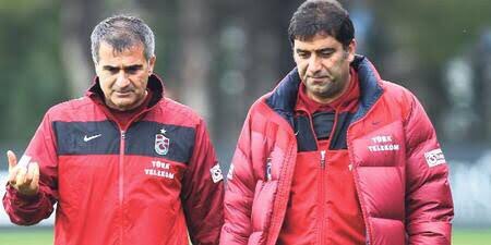 BasTahsin61's tweet photo. Bu şehirde GÜNEŞ çoktan batmış. #Trabzonspor https://t.co/LJUY8p1lP8