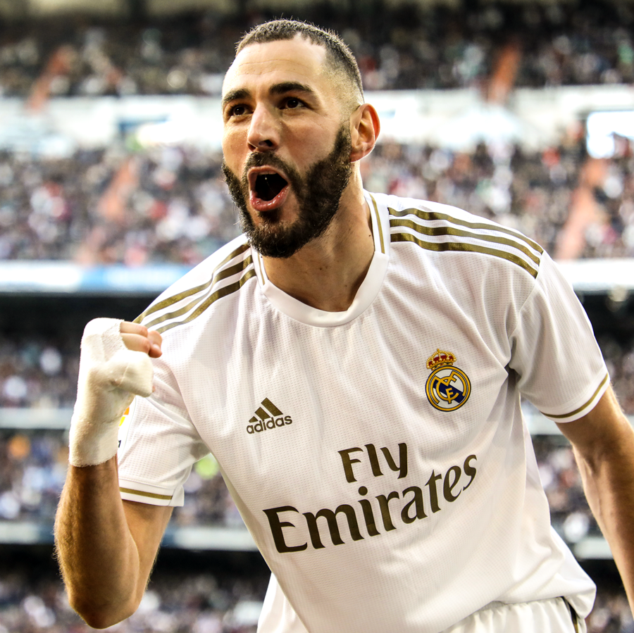 brfootball's tweet photo. Ferland Mendy is Real Madrid’s 21st different goal-scorer in La Liga this season. 

No team has had more this century ⚪ https://t.co/2oekis0nGM