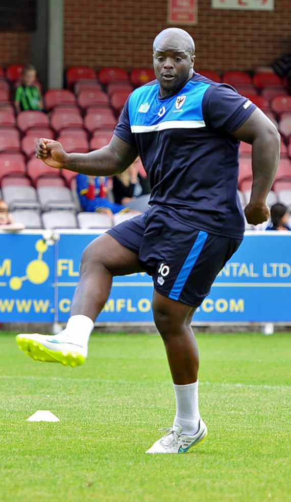 Mercado_Ingles's tweet photo. OFICIAL. El Wycombe Wanderers donde juega el famoso Adebayo Akinfewa ha ganado los Play Offs y ha ascendido a la Championship. https://t.co/l0YnscinRy