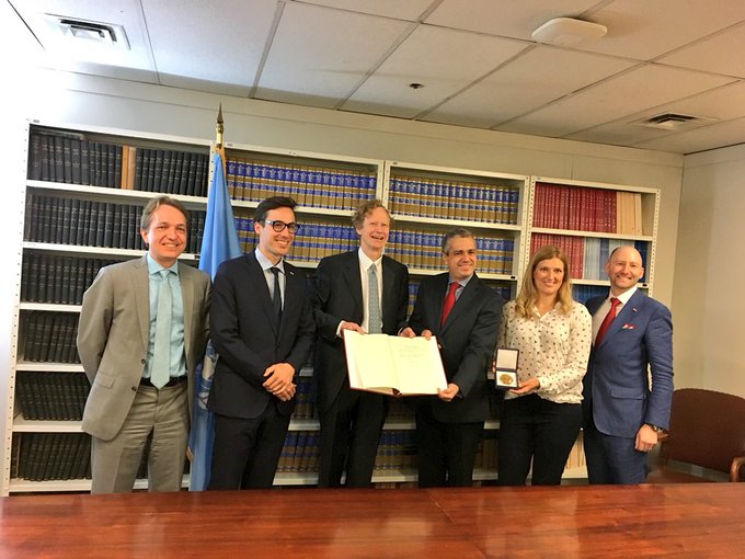 And the last 2nd place prize goes to Emmanuelle Maitre & Pauline Levy's "Becoming a disarmament champion: the Austrian crusade against nuclear weapons," which explores how a small, historically neutral country catalyzed the creation of the #TPNW: https://t.co/G2LcjzzNtU https://t.co/gyhr3xiFeW