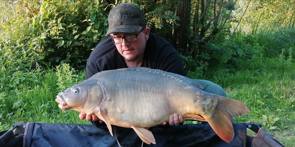 2Sebius's tweet photo. Return of a small fast fishing Two mirrors on the carpet is a pleasure
#peche #carp #carpe #boilies #nokill #carpiste #teammukus https://t.co/BbEnQfPPkj