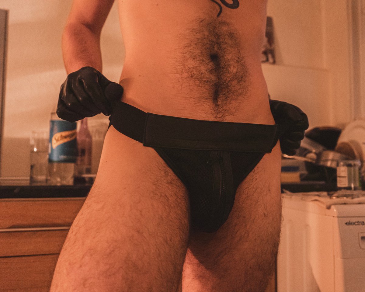 NKDP6's tweet photo. #bdsm #fetishism #gay #gaysex #leather #jockstrapday https://t.co/Ocvzu6PZcg