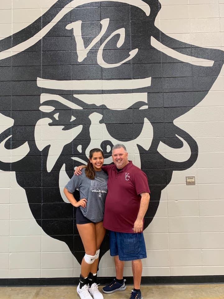LadyPatriotsVB's tweet photo. Today our Lady Patriot family lost a great Dad and friend. Roel Delafuente passed away today. He is the father of ex-Lady Patriot and current Victoria College setter Val Delafuente. Roel we had some great memories, RIP my friend. https://t.co/TSg78ZC3JC