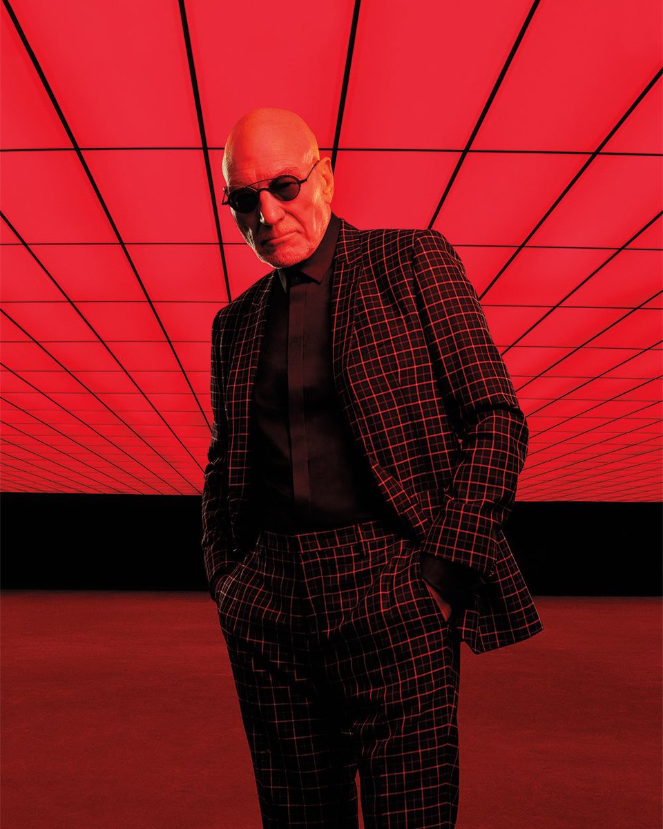 ForAllNerds's tweet photo. Happy Birthday @SirPatStew! #LLAP https://t.co/qUBBoAgT8Q