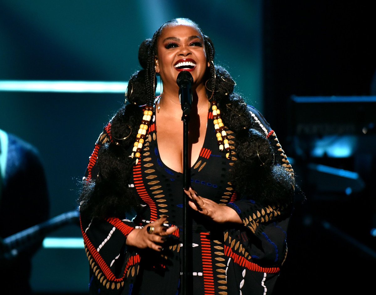 LiondaMhonda's tweet photo. #KyleQueiro just get off Twitter already. Asking us if we find @missjillscott attractive. Watchu know about this honey molasses? https://t.co/LdG9mUDize
