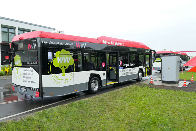 bustocoach's tweet photo. July 13, 2020 - #Solaris Urbino 12 Electric in Germany.
NVG Omnibus-Betriebs-GmbH based in Würzburg, opted  for the first time in electric buses choosing the Solaris Urbino 12 bus model...
-- > https://t.co/oUwNycJ5fE < -- https://t.co/cRIMUpjurD