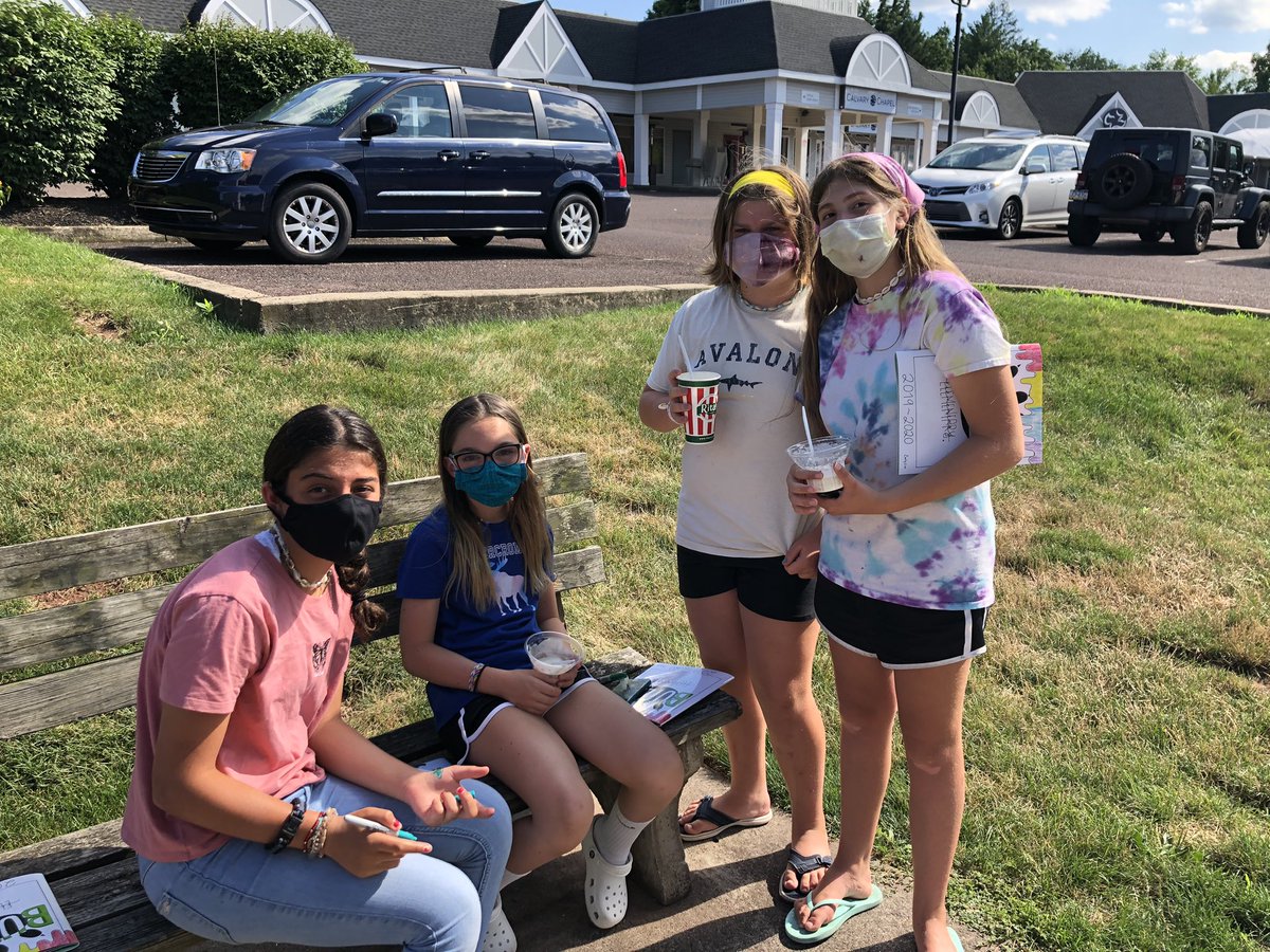 So excited to see my ss for yearbook signing at Rita’s today!! <a href="/CBButlerElem/">Butler Elementary</a>